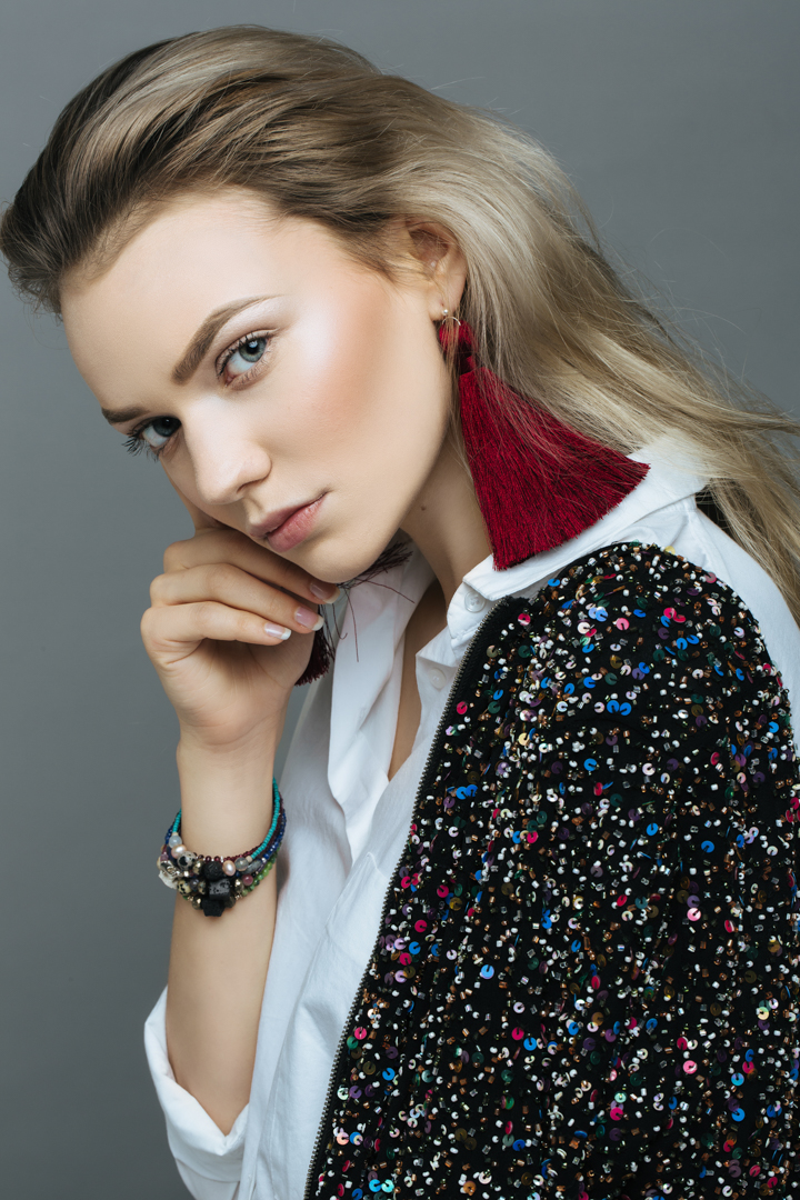 sedinta-foto-portret-artistic-Bucuresti-Daniela-Balea-fotograf