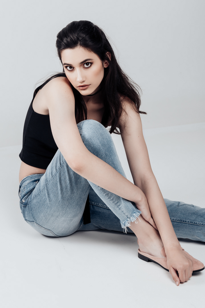 sedinta-foto-portret-imagine-profesionala-Daniela-Balea-fotograf