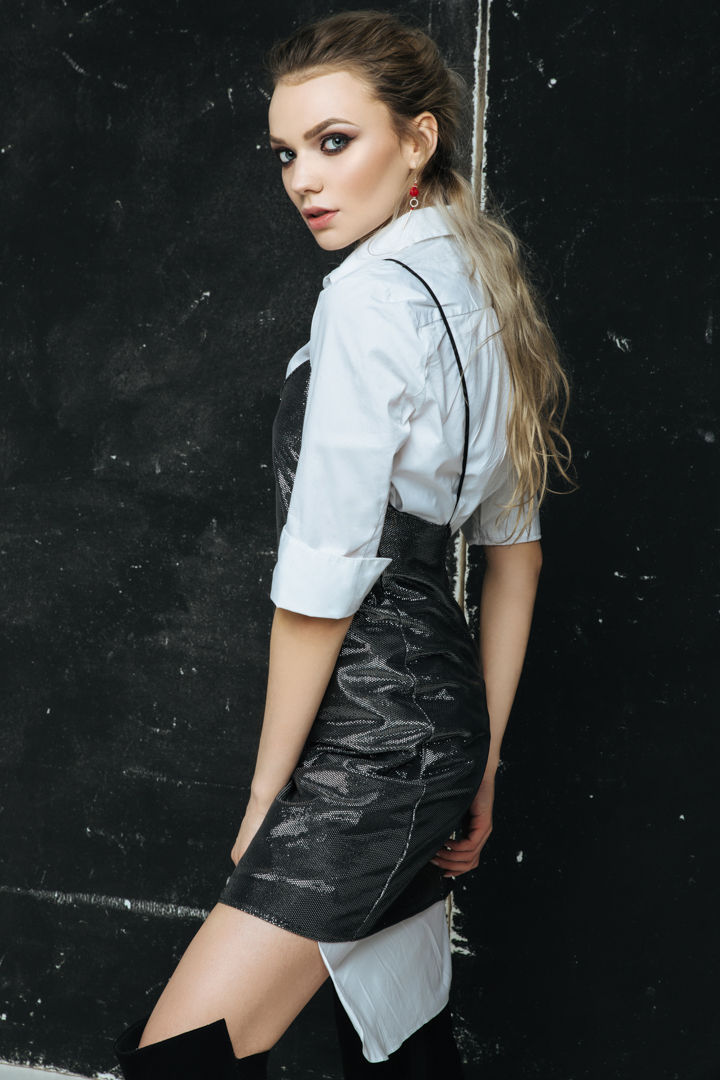 sedinta-foto-portret-profil-Bucuresti-Daniela-Balea-fotograf